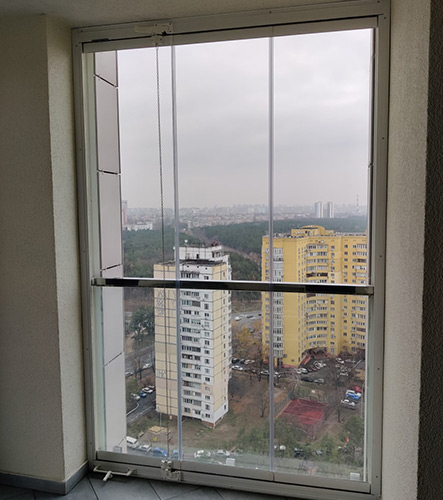 скління балкону київ